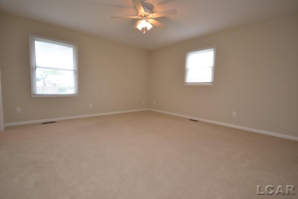 3110 Cobblestone Ridge Tecumseh, MI 49286 - Photo 12 of 31 31357419-11.JPG