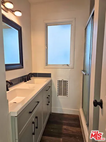 $3,099 | 920 Westbourne Drive, Unit 10, West Hollywood, CA 90069