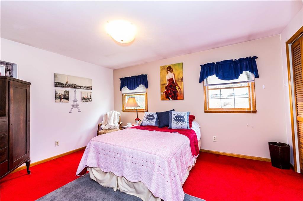 220 Beech Road Pittsburgh, PA 15239 - Photo 10 of 24