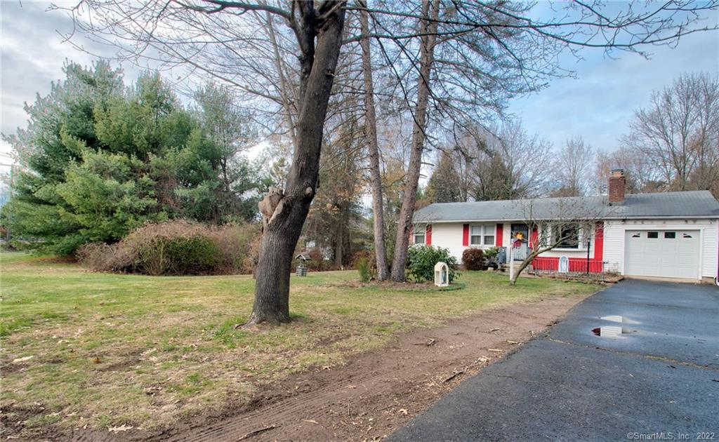 204 Scott Swamp Road Farmington, CT 06032 - Photo 1 of 1 Welcome home to 204 Scott Swamp Rd