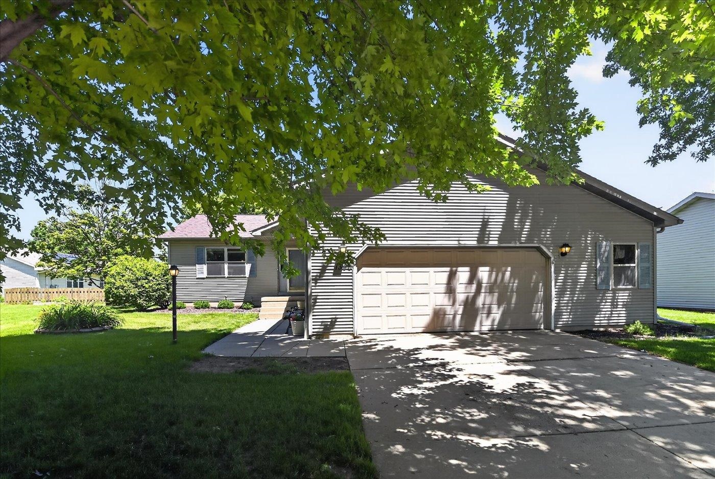 1340 Prairie Rose Drive Sun Prairie, WI 53590 - Photo 1 of 50