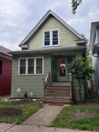 $350,000 | 1181 South Harvey Avenue, Oak Park, IL 60304