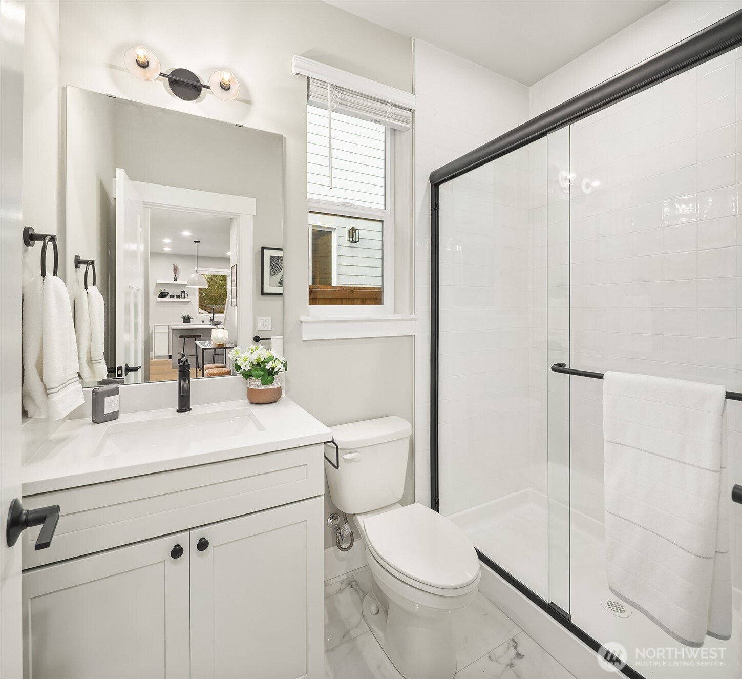 22210 80th Avenue West Edmonds, WA 98026 - Photo 15 of 33