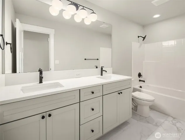 $1,149,950 | 22210 80th Avenue West, Edmonds, WA 98026