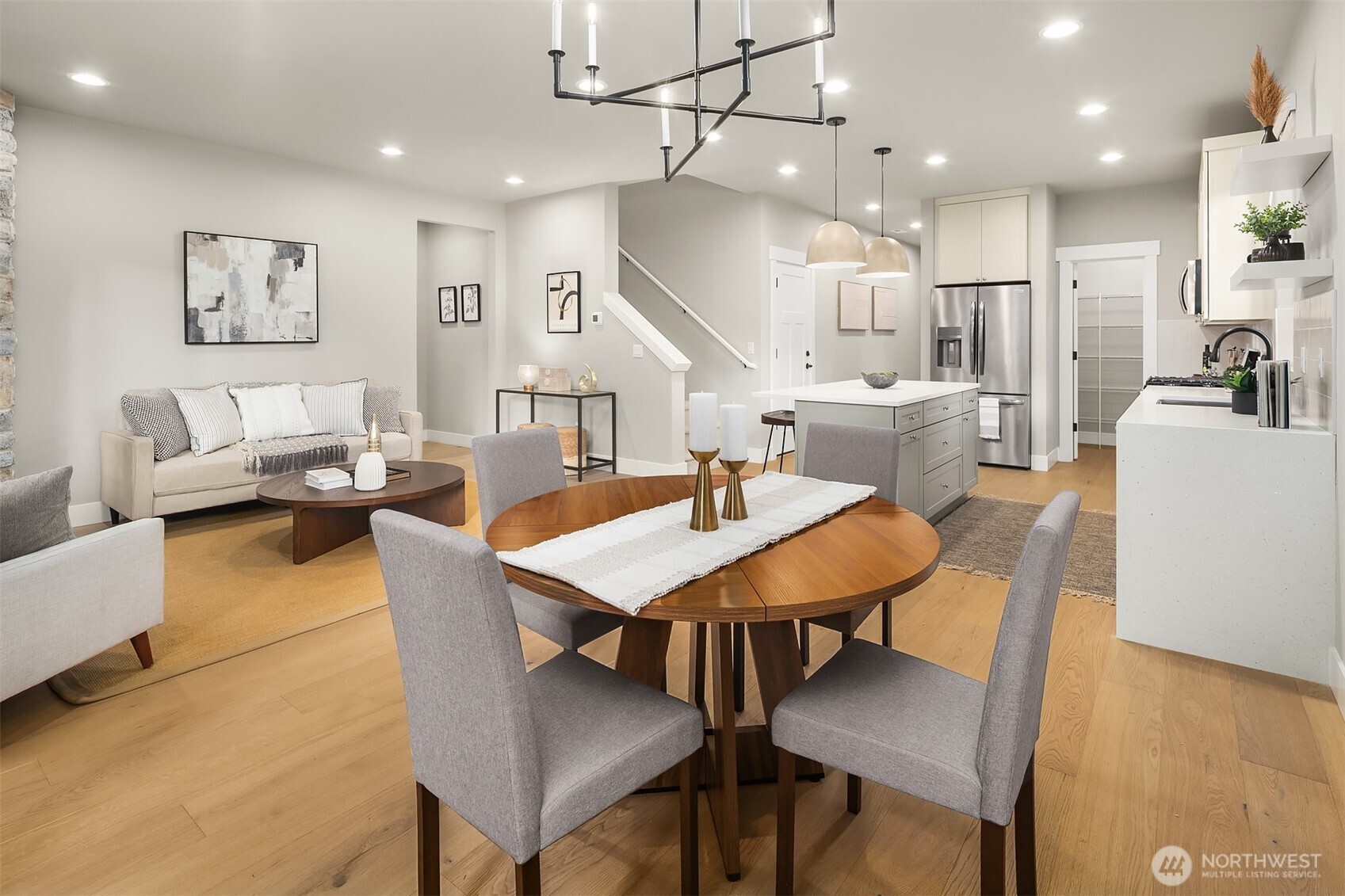 22210 80th Avenue West Edmonds, WA 98026 - Photo 10 of 33