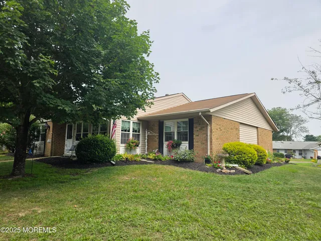 $259,900 | 83 B Cambridge Circle, Manchester Township, NJ 08759