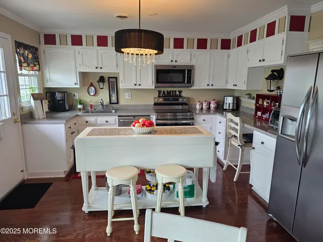 $259,900 | 83 B Cambridge Circle, Manchester Township, NJ 08759