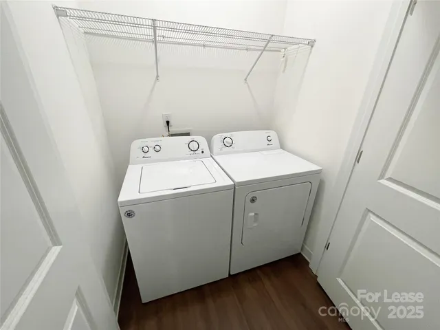 $1,869 | 7928 East Lane Drive, Charlotte, NC 28212