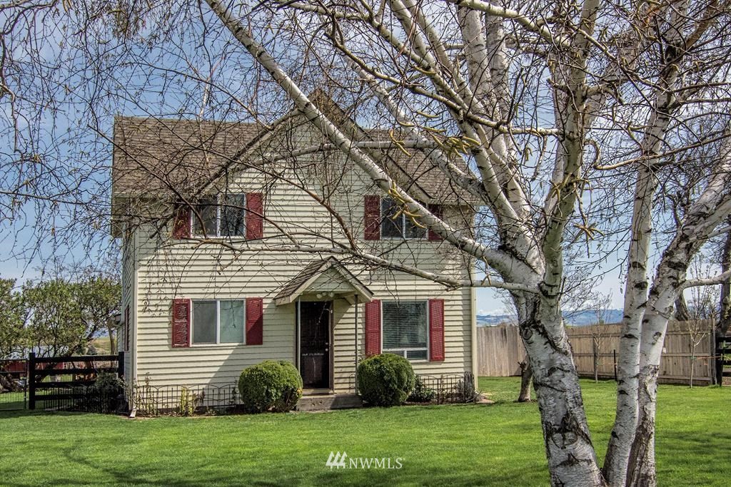 837 Locher Road Touchet, WA 99360 - Photo 1 of 37