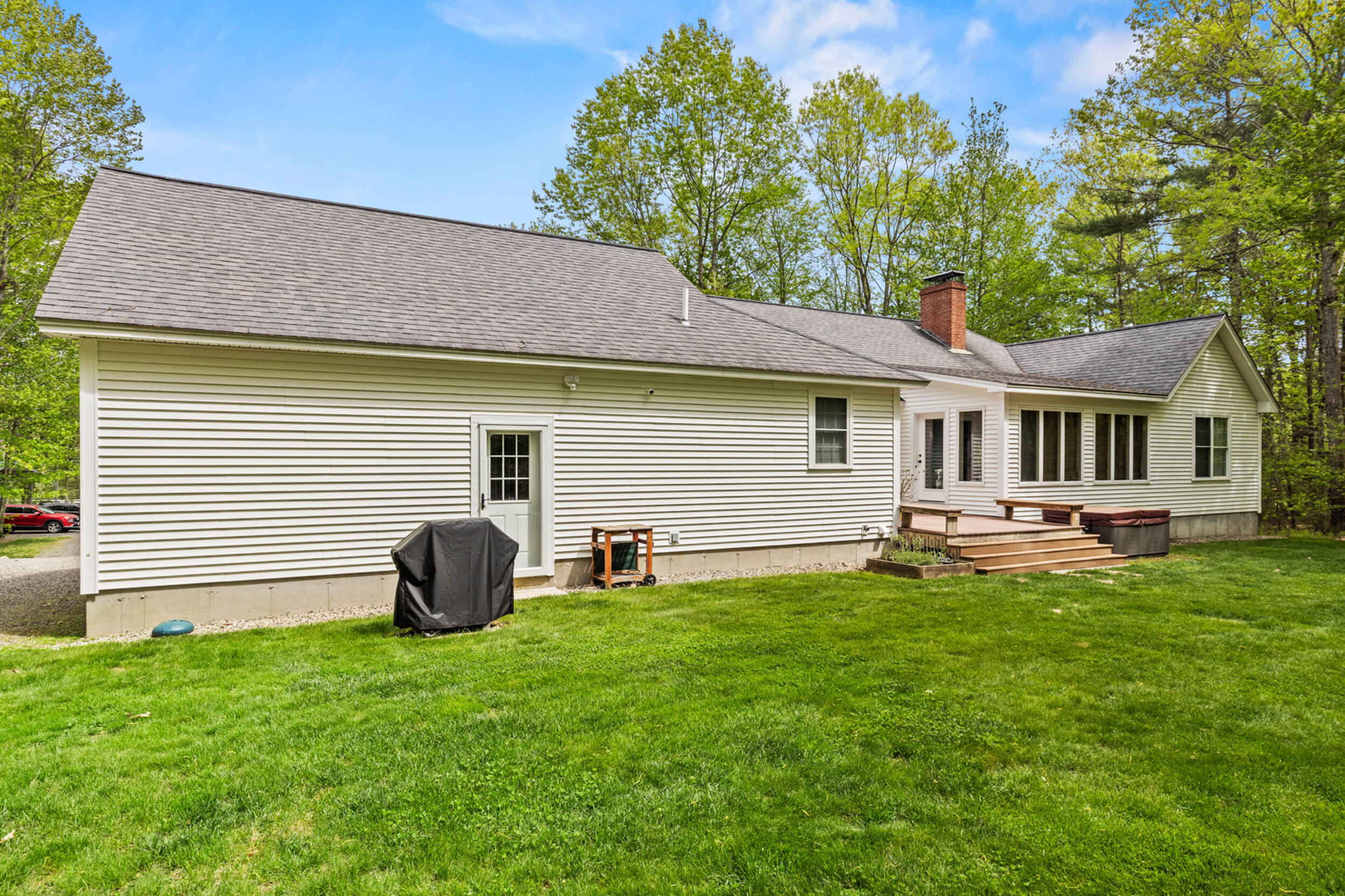 471 Twombley Road Sanford, ME 04073 - Photo 6 of 67 471 twombley rd sanford me 04073 usa-007