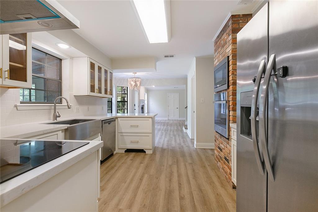 1291 Dove Park Road Covington, LA 70433 - Photo 9 of 28 Gallery Image 9