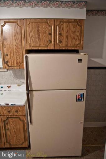 5405 Leith Road Baltimore, MD 21239 - Photo 5 of 30 Kitchen #3