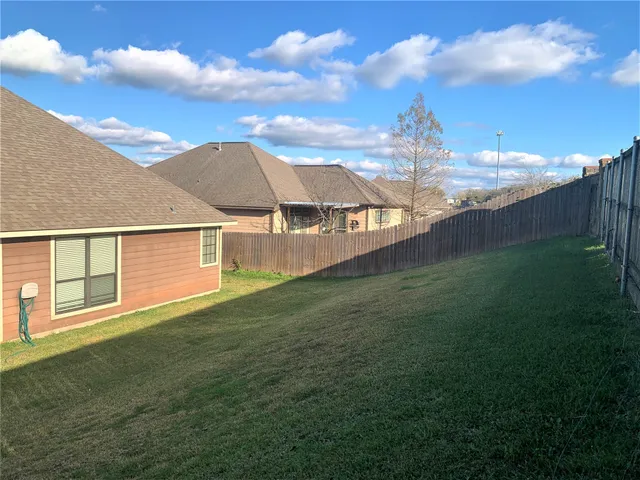 $1,850 | 807 Cobble Gate Drive, Brenham, TX 77833