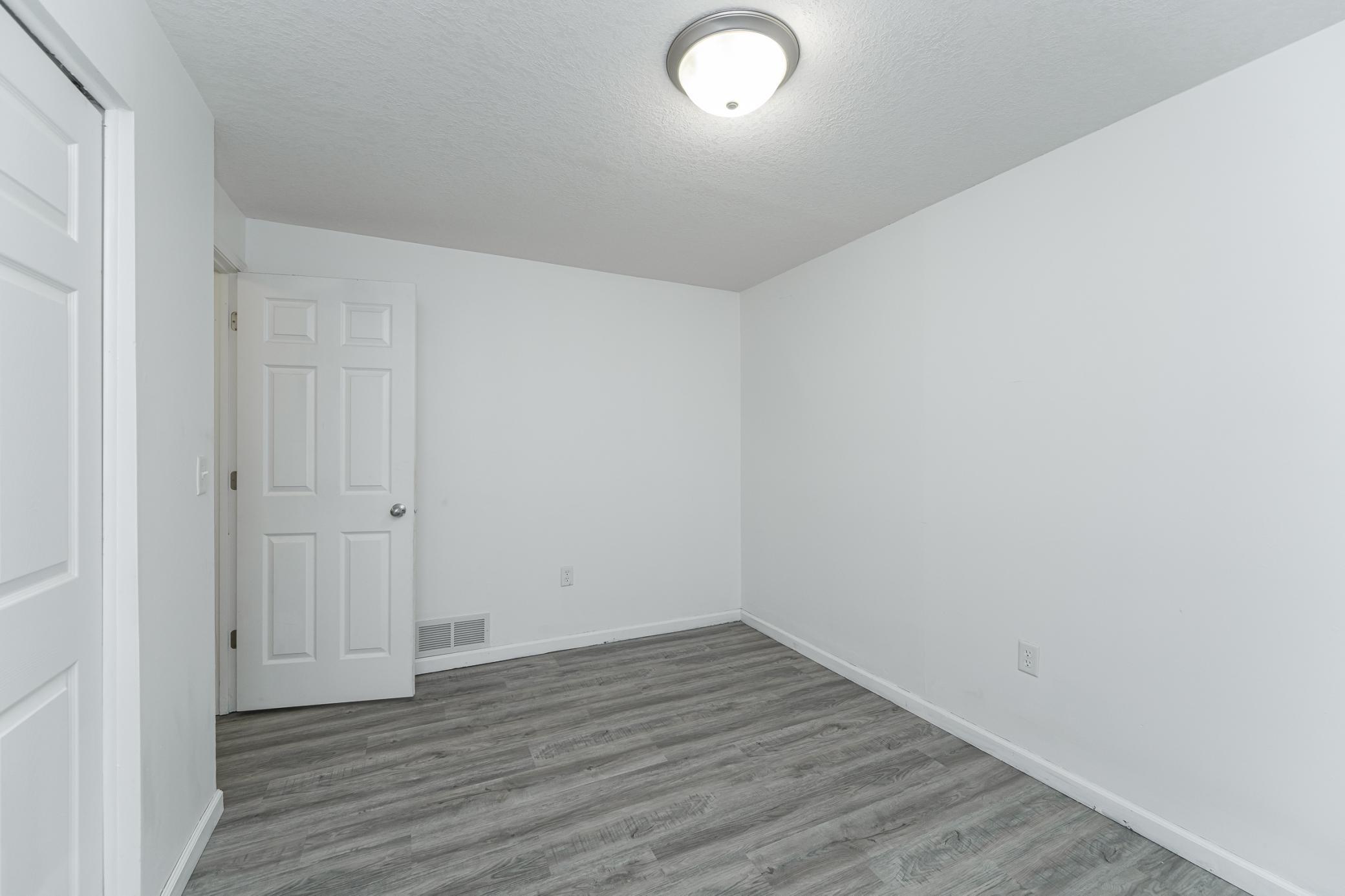 4316 Valley Drive Northwest Rochester, MN 55901 - Photo 23 of 30 Gallery Image 23