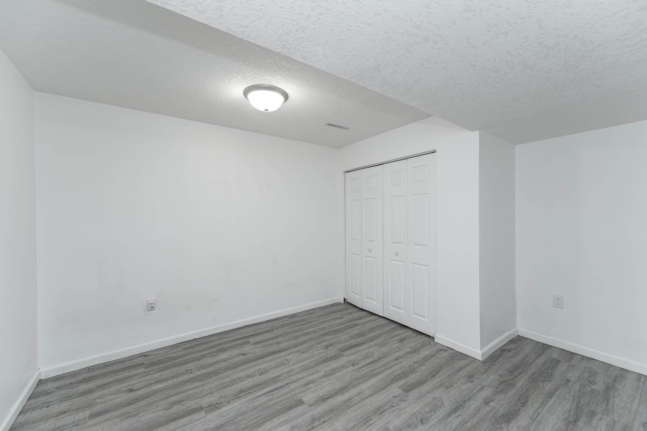 4316 Valley Drive Northwest Rochester, MN 55901 - Photo 28 of 30 Gallery Image 28