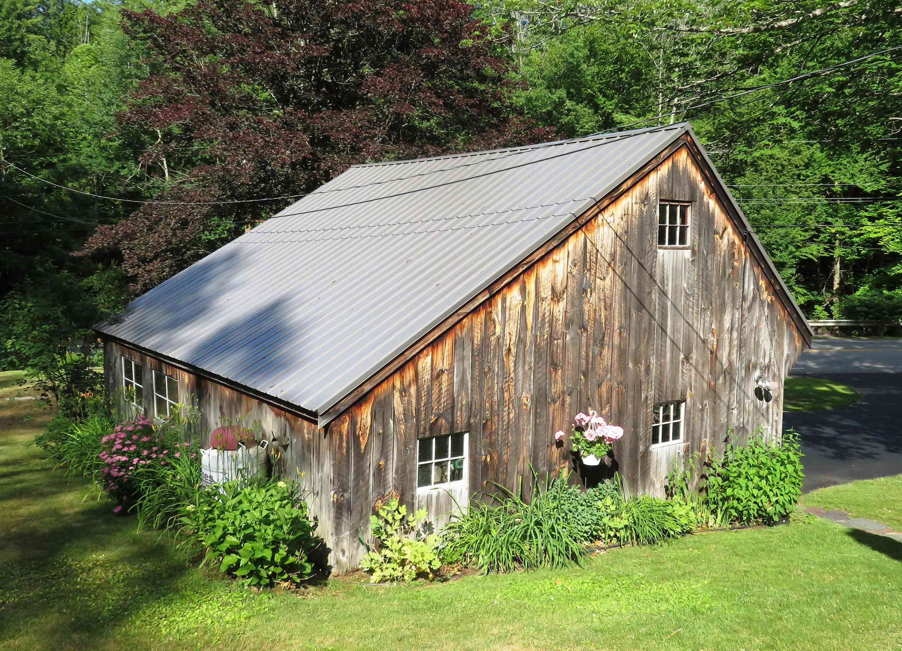 66 Intervale Road Gilford, NH 03249 - Photo 7 of 39