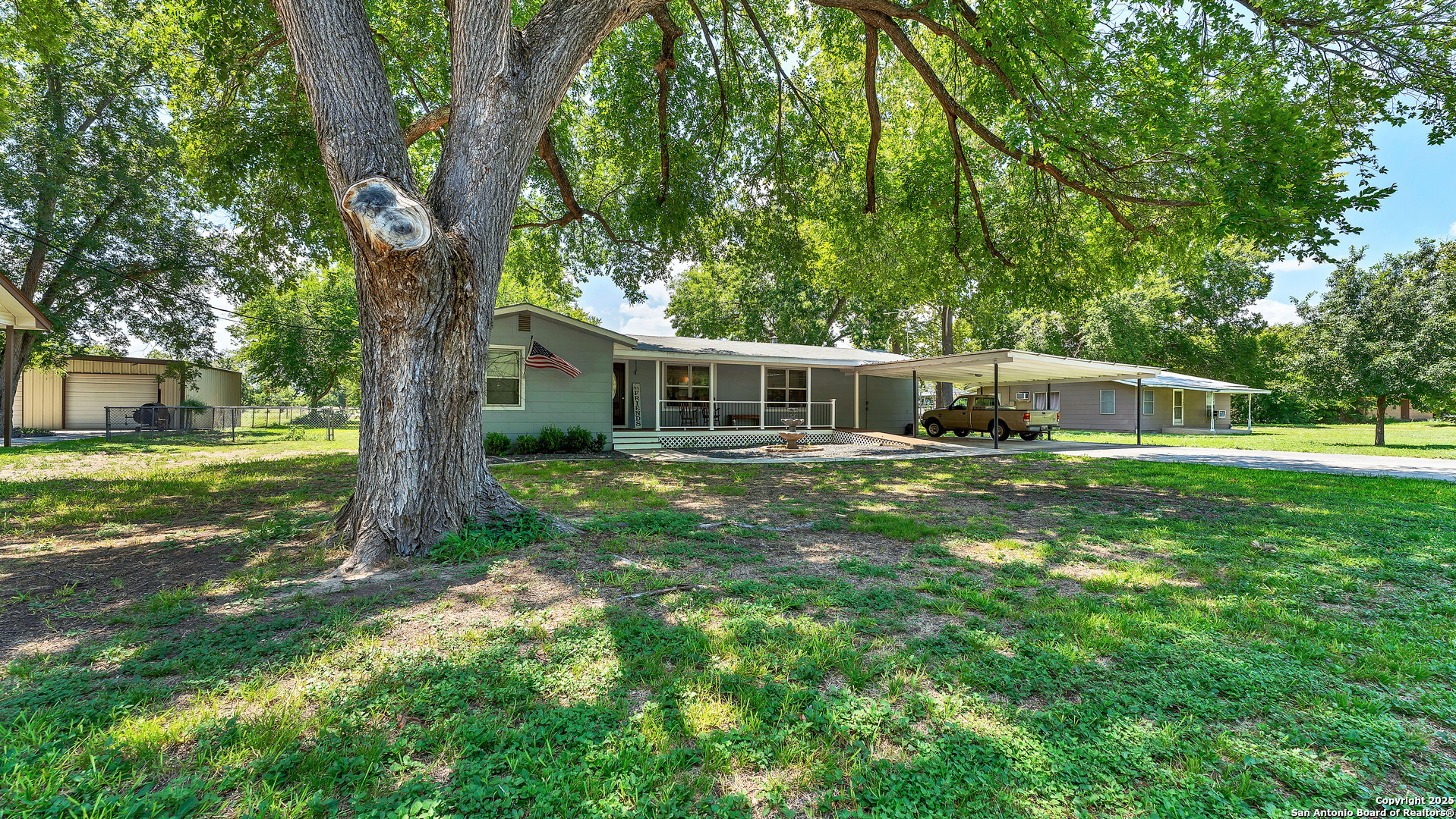 404 Reiley Road Seguin, TX 78155 - Photo 6 of 45 a front view of house with yard and green space