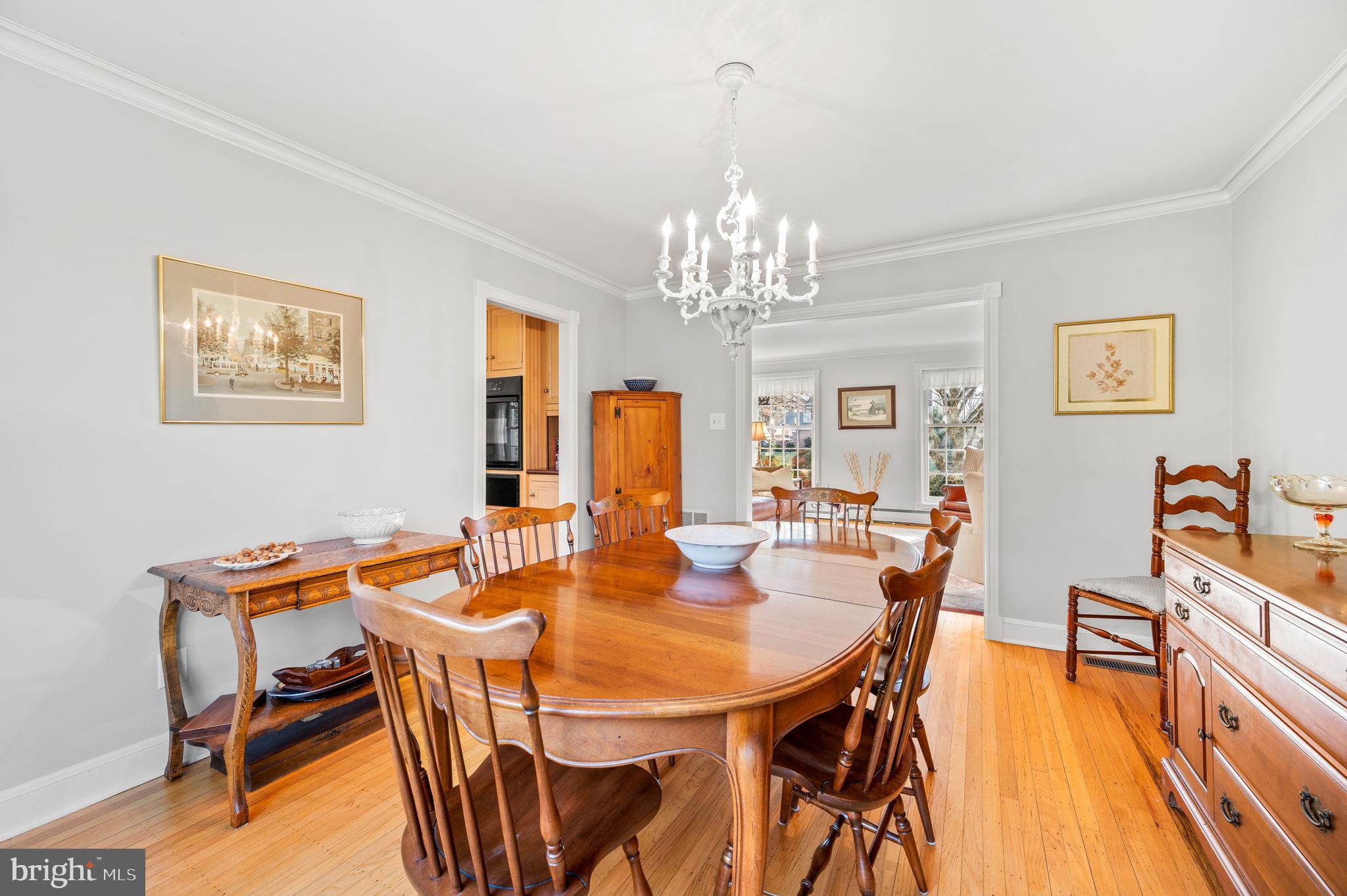 21 Flintshire Road Malvern, PA 19355 - Photo 10 of 40 Dining Room