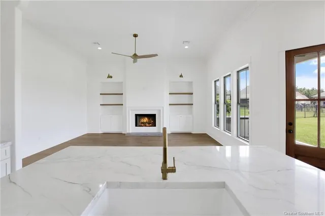 $759,400 | 6502 White Oleander Circle West, Lake Charles, LA 70605