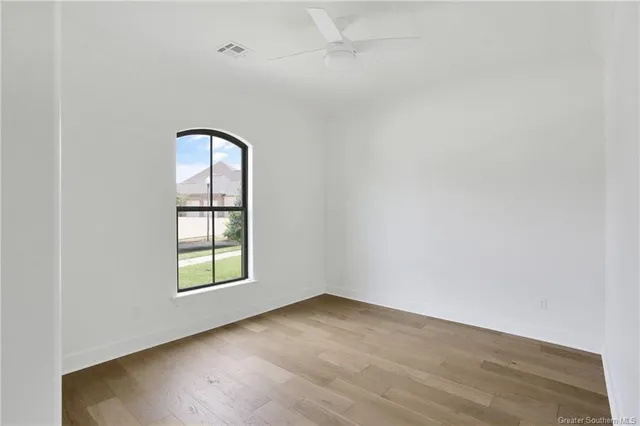 $759,400 | 6502 White Oleander Circle West, Lake Charles, LA 70605