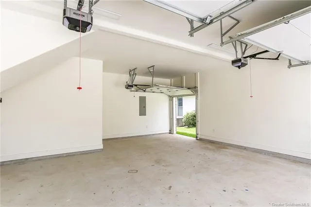 $759,400 | 6502 White Oleander Circle West, Lake Charles, LA 70605