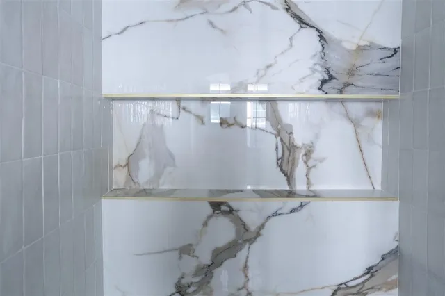 $759,400 | 6502 White Oleander Circle West, Lake Charles, LA 70605