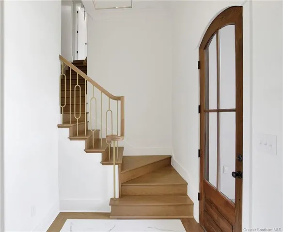 $759,400 | 6502 White Oleander Circle West, Lake Charles, LA 70605