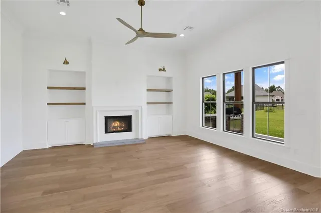 $759,400 | 6502 White Oleander Circle West, Lake Charles, LA 70605