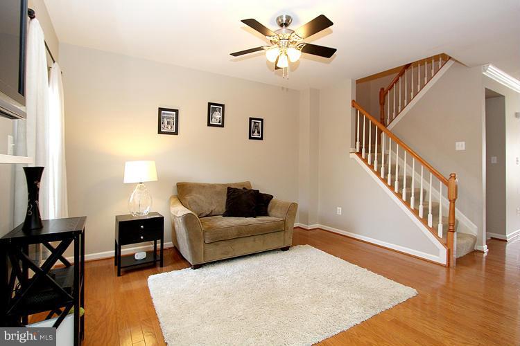 62 Two Rivers Drive Edgewater, MD 21037 - Photo 5 of 25 Family Room