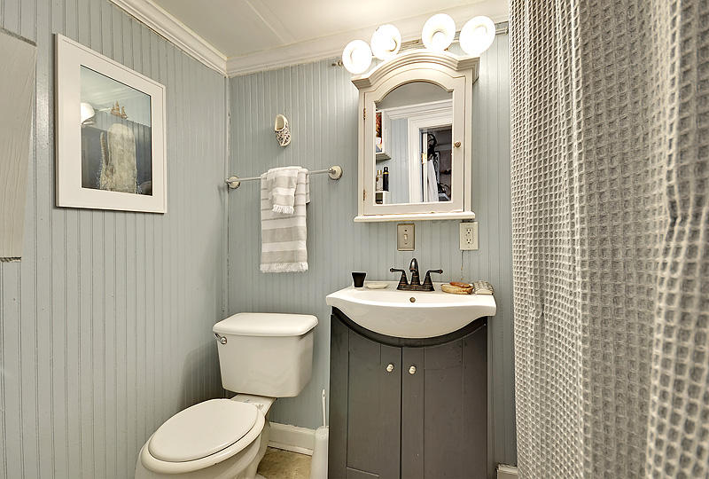 8 Sires Street, Unit A & B Charleston, SC 29403 - Photo 11 of 29 DSC_0074_DSC_0079-copy