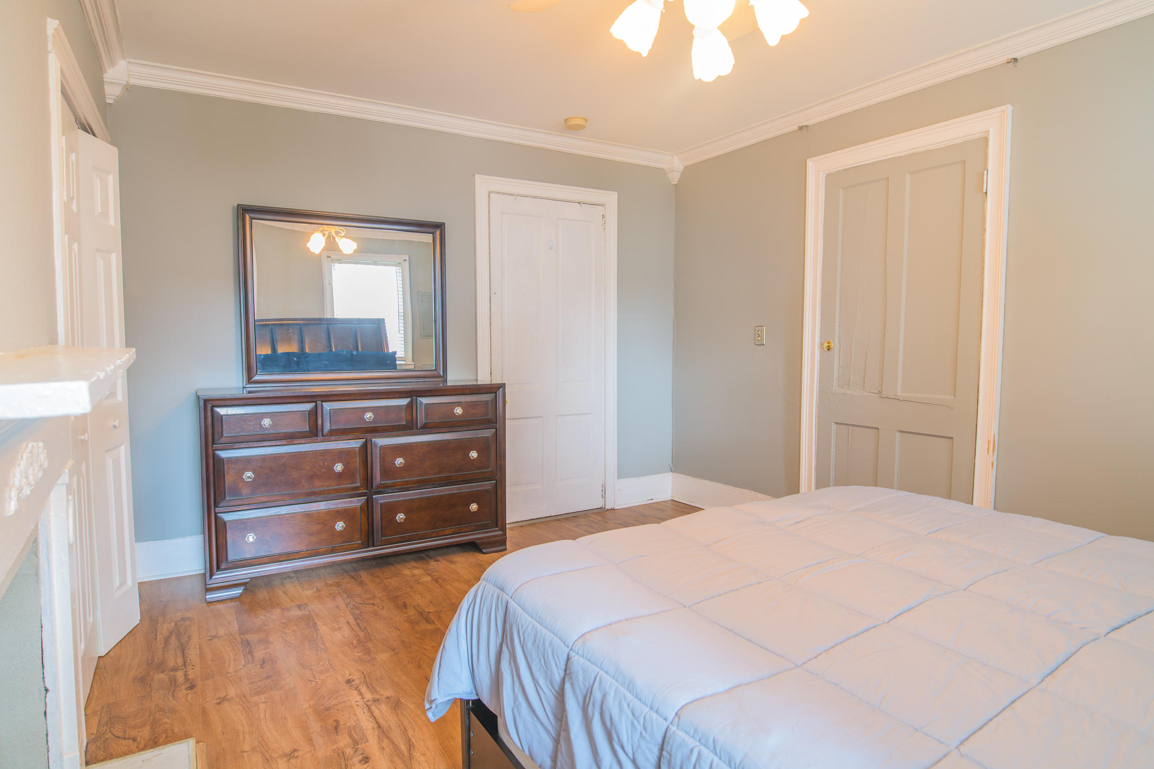 8 Sires Street, Unit A & B Charleston, SC 29403 - Photo 9 of 29 20180907-850_8395