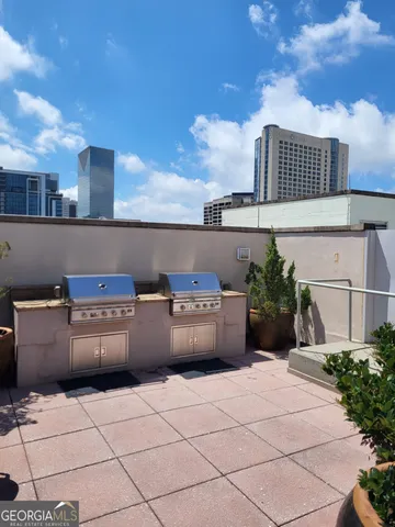 $289,500 | 250 Park Ave W Northwest, Unit 302, Atlanta, GA 30313