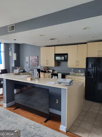 $289,500 | 250 Park Ave W Northwest, Unit 302, Atlanta, GA 30313