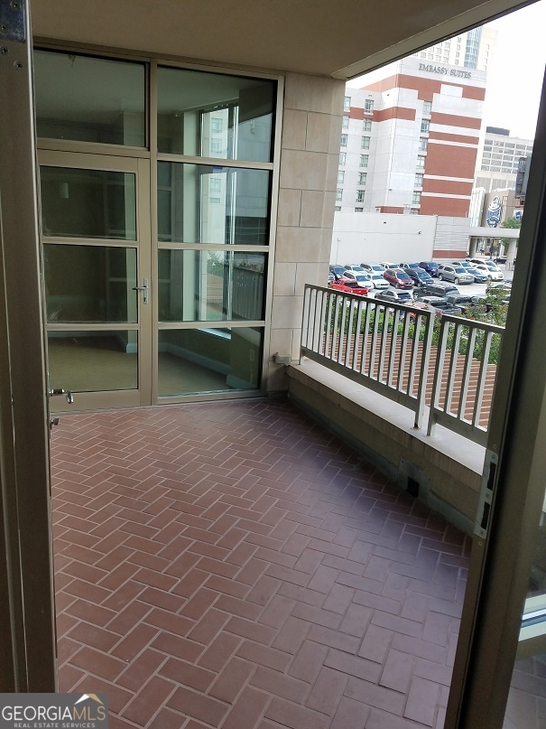 250 Park Ave W Northwest, Unit 302 Atlanta, GA 30313 - Photo 8 of 27