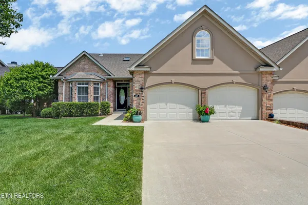 $699,000 | 135 Lafayette Point, Unit 13, Fairfield Glade, TN 38558