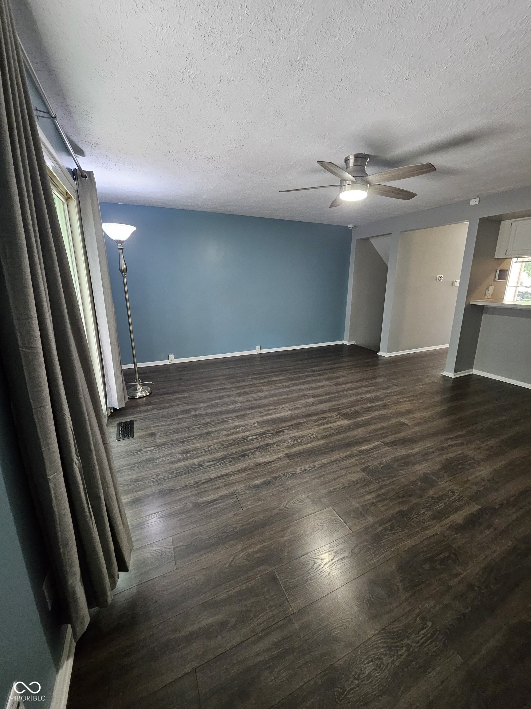 9459 Timber View Drive Indianapolis, IN 46250 - Photo 12 of 32