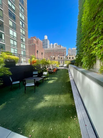 $1,775 | 21 West Goethe Street, Unit 7C, Chicago, IL 60610