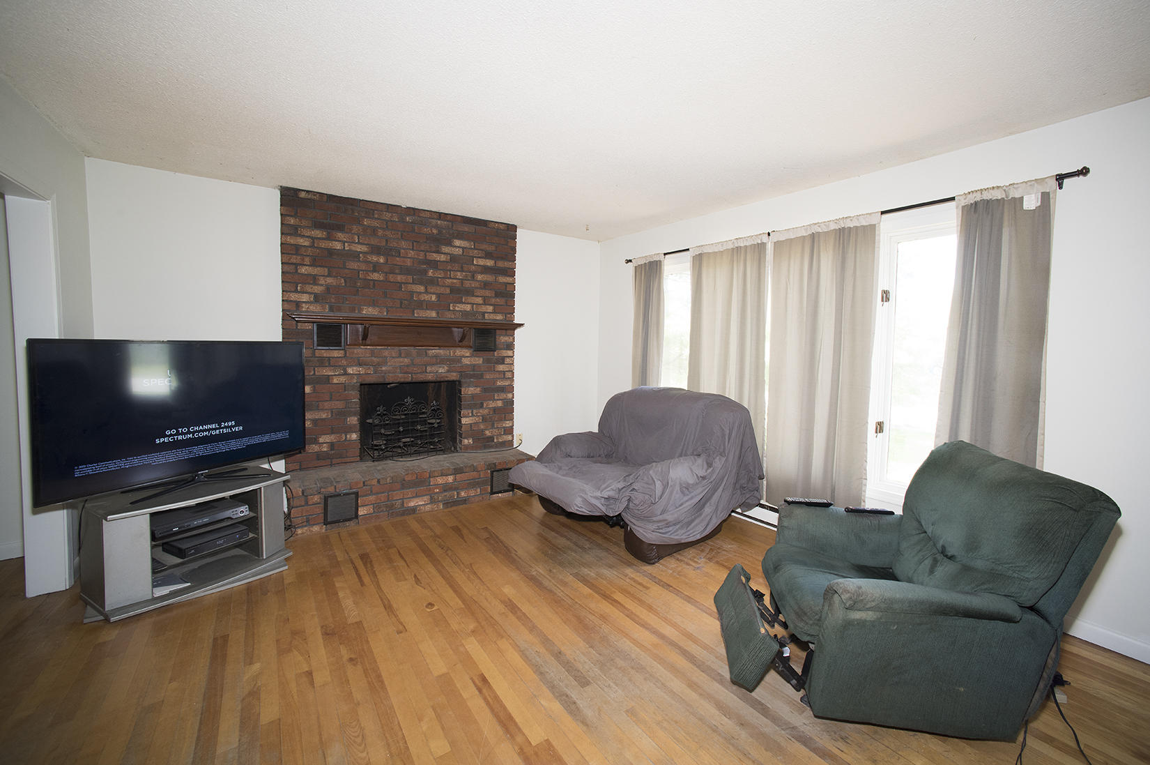 83 Canterbury Road Brewer, ME 04412 - Photo 5 of 22 83canterburyroad7KB