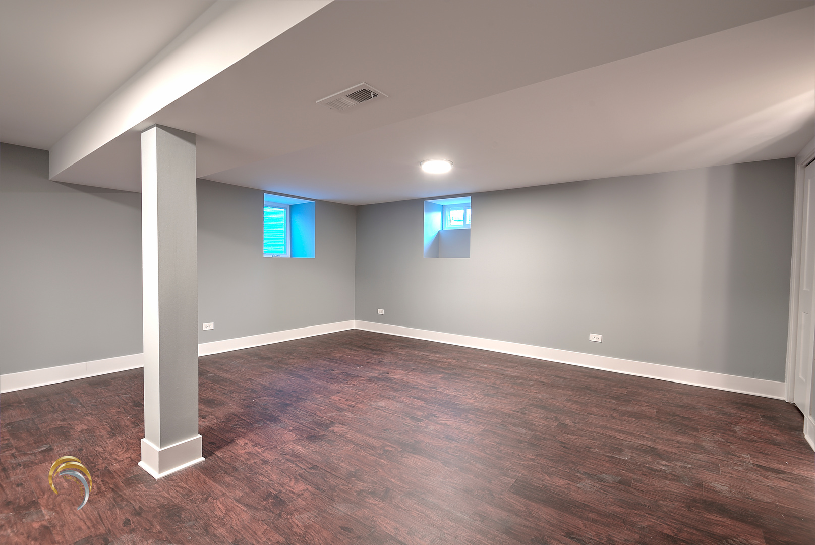 1016 Riedy Road Lisle, IL 60532 - Photo 16 of 17 an empty room with windows
