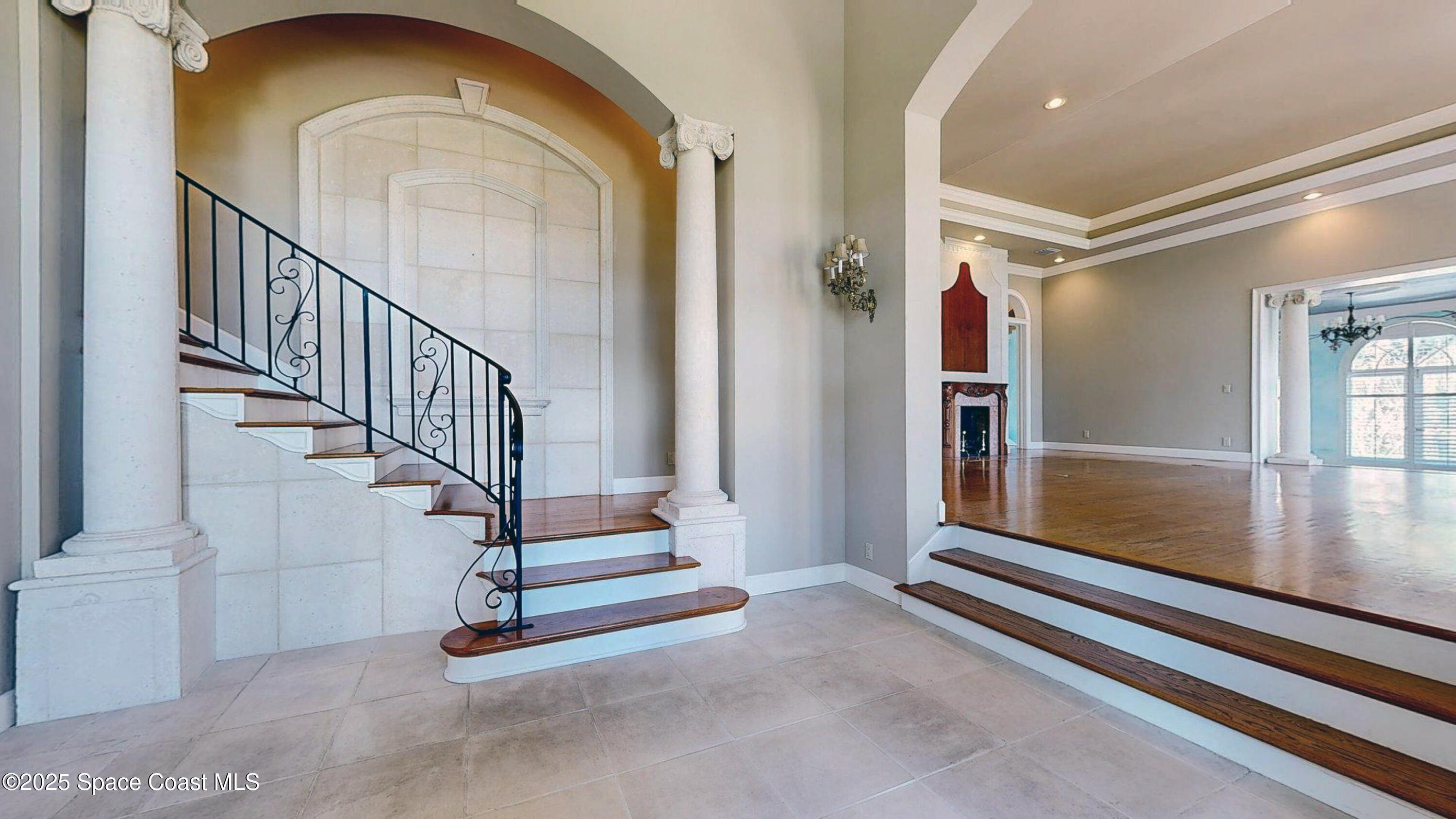 3000 Rocky Point Road Malabar, FL 32950 - Photo 30 of 91 Foyer