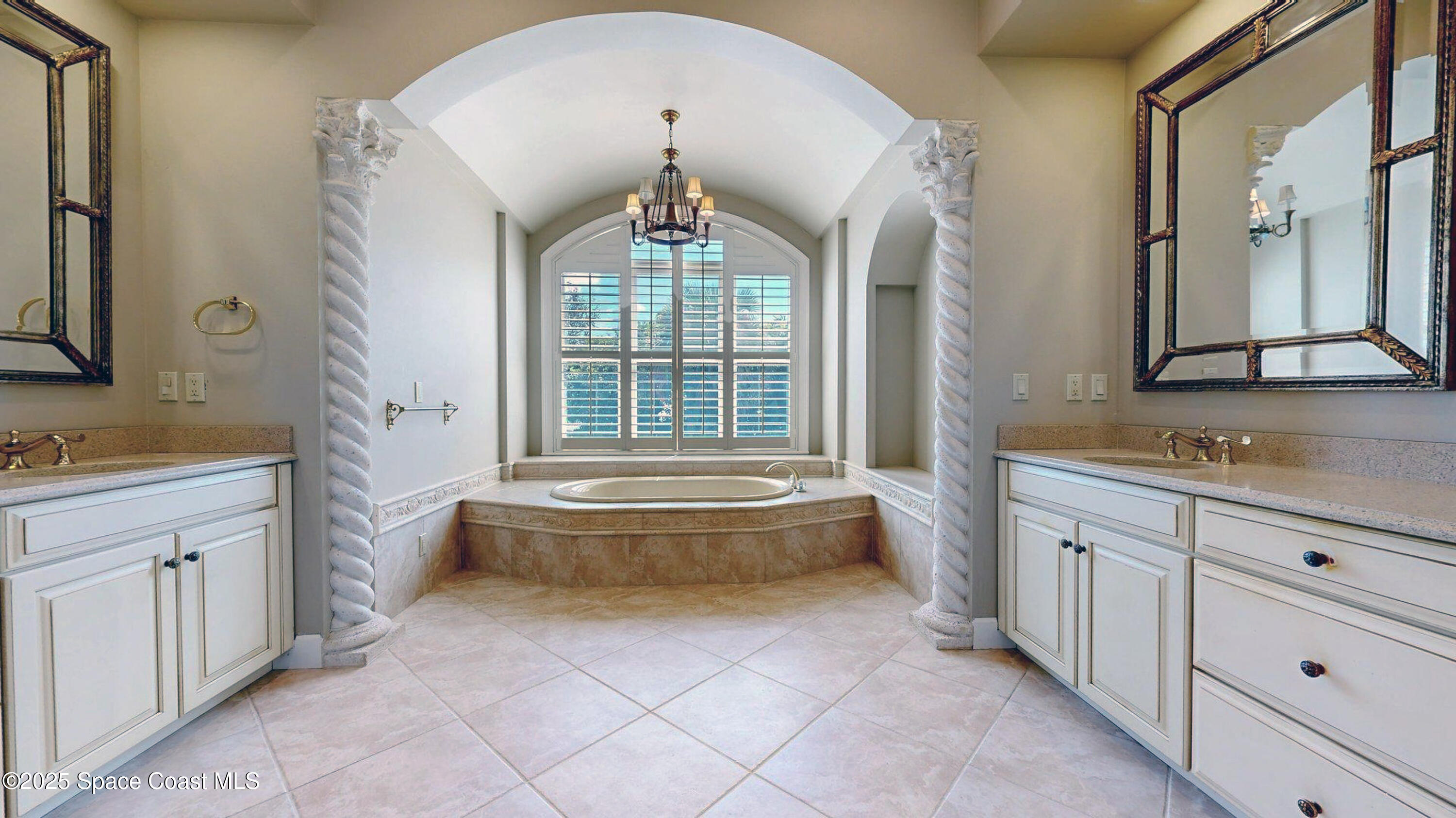 3000 Rocky Point Road Malabar, FL 32950 - Photo 58 of 91 Primary suite bathroom
