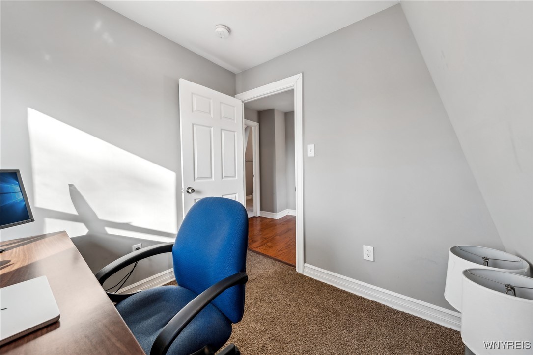 45 Riverside Avenue Buffalo, NY 14207 - Photo 16 of 30