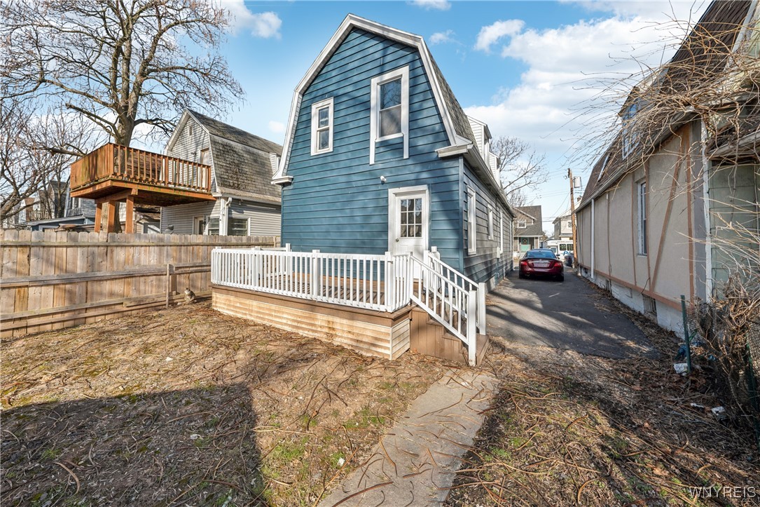 45 Riverside Avenue Buffalo, NY 14207 - Photo 26 of 30