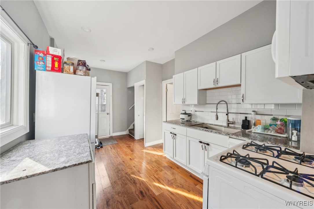 45 Riverside Avenue Buffalo, NY 14207 - Photo 7 of 30