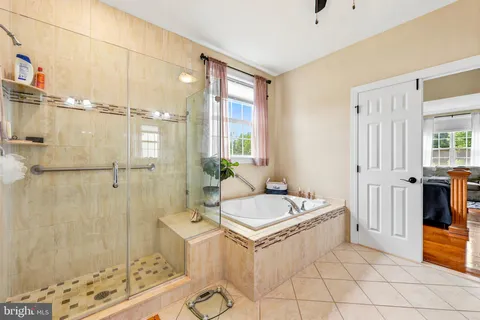 $765,000 | 1223 Caitlin Way, New Castle, DE 19720