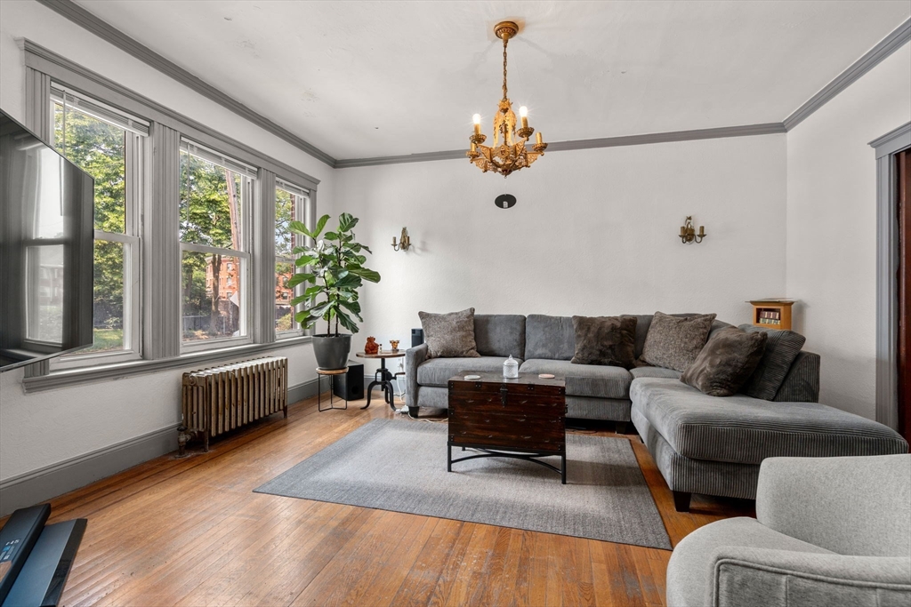 51 Pasadena Road Boston, MA 02121 - Photo 7 of 34