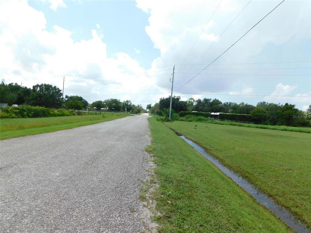 10099 Southwest Kissimmee Road Arcadia, FL 34269 - Photo 4 of 17