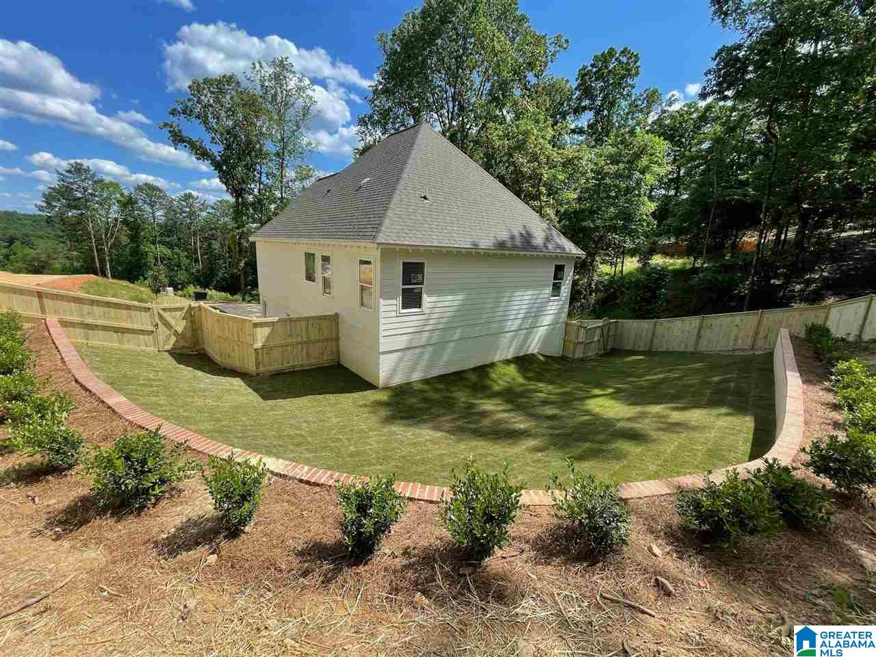 3687 Kirkstone Way Birmingham, AL 35216 - Photo 2 of 27