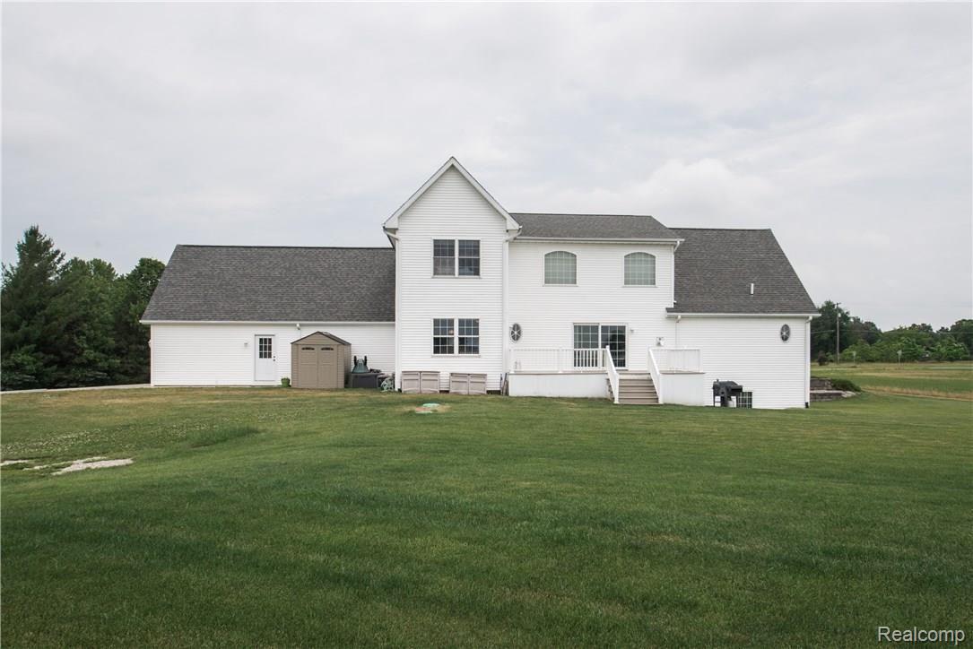 6355 North River Road Freeland, MI 48623 - Photo 5 of 51 DSC_3699BW.jpg