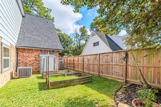 $389,900 | 8211 Riverglade Drive, Houston, TX 77095